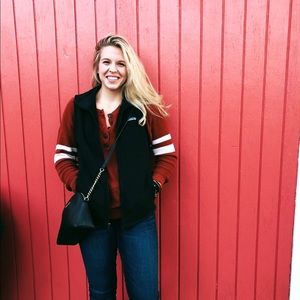 Meet your Posher, Cora